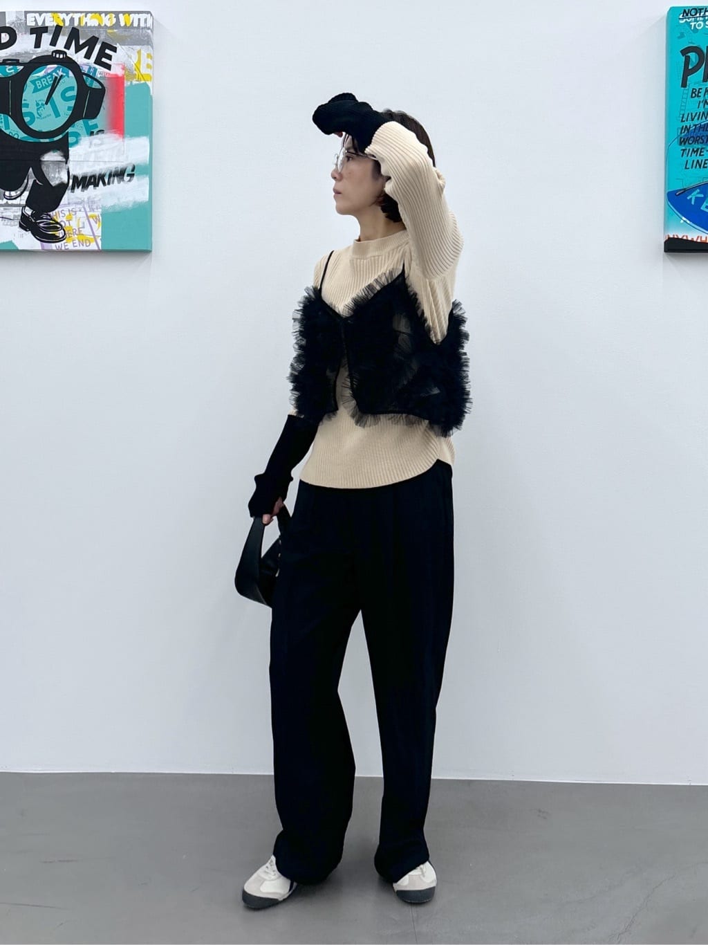HeRIN.CYEのCenter press pantsを使ったコーディネートを紹介します。｜Rakuten Fashion(楽天ファッション／旧楽天ブランドアベニュー)7072288