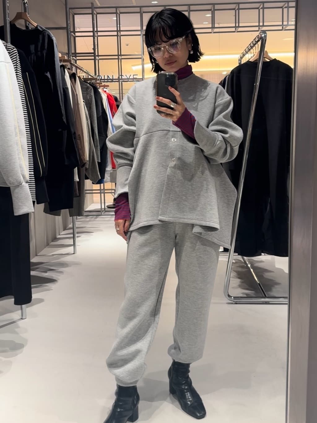 HeRIN.CYEのコーディネートを紹介します。｜Rakuten Fashion(楽天ファッション／旧楽天ブランドアベニュー)7072272