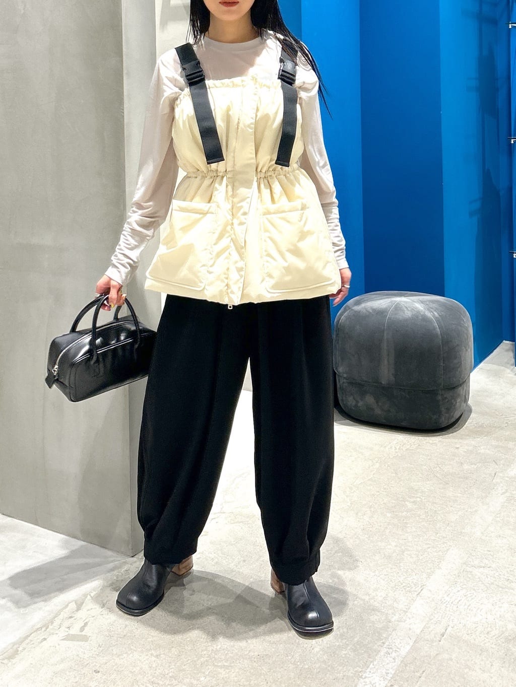 HeRIN.CYEのAladdin pantsを使ったコーディネートを紹介します。｜Rakuten Fashion(楽天ファッション／旧楽天ブランドアベニュー)7072340