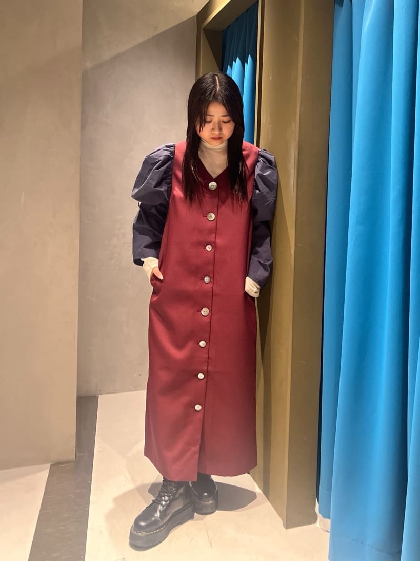 HeRIN.CYEのBalloon sleeve dress coatを使ったコーディネートを紹介します。｜Rakuten Fashion(楽天ファッション／旧楽天ブランドアベニュー)7072102