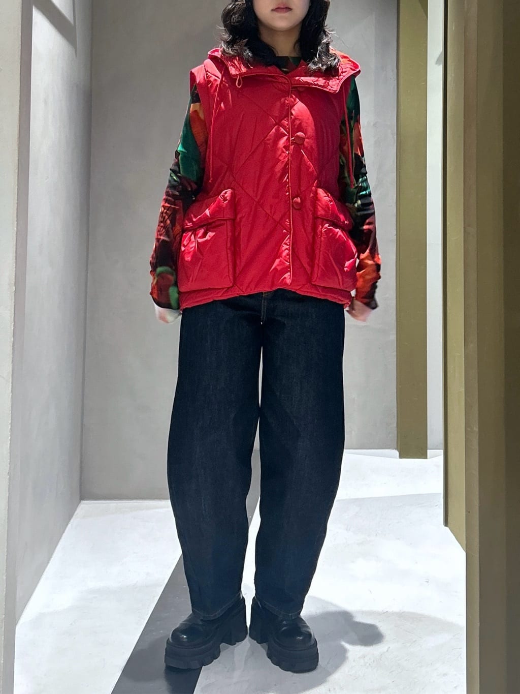 HeRIN.CYEのFlower pattern mesh innnerを使ったコーディネートを紹介します。｜Rakuten Fashion(楽天ファッション／旧楽天ブランドアベニュー)7072408