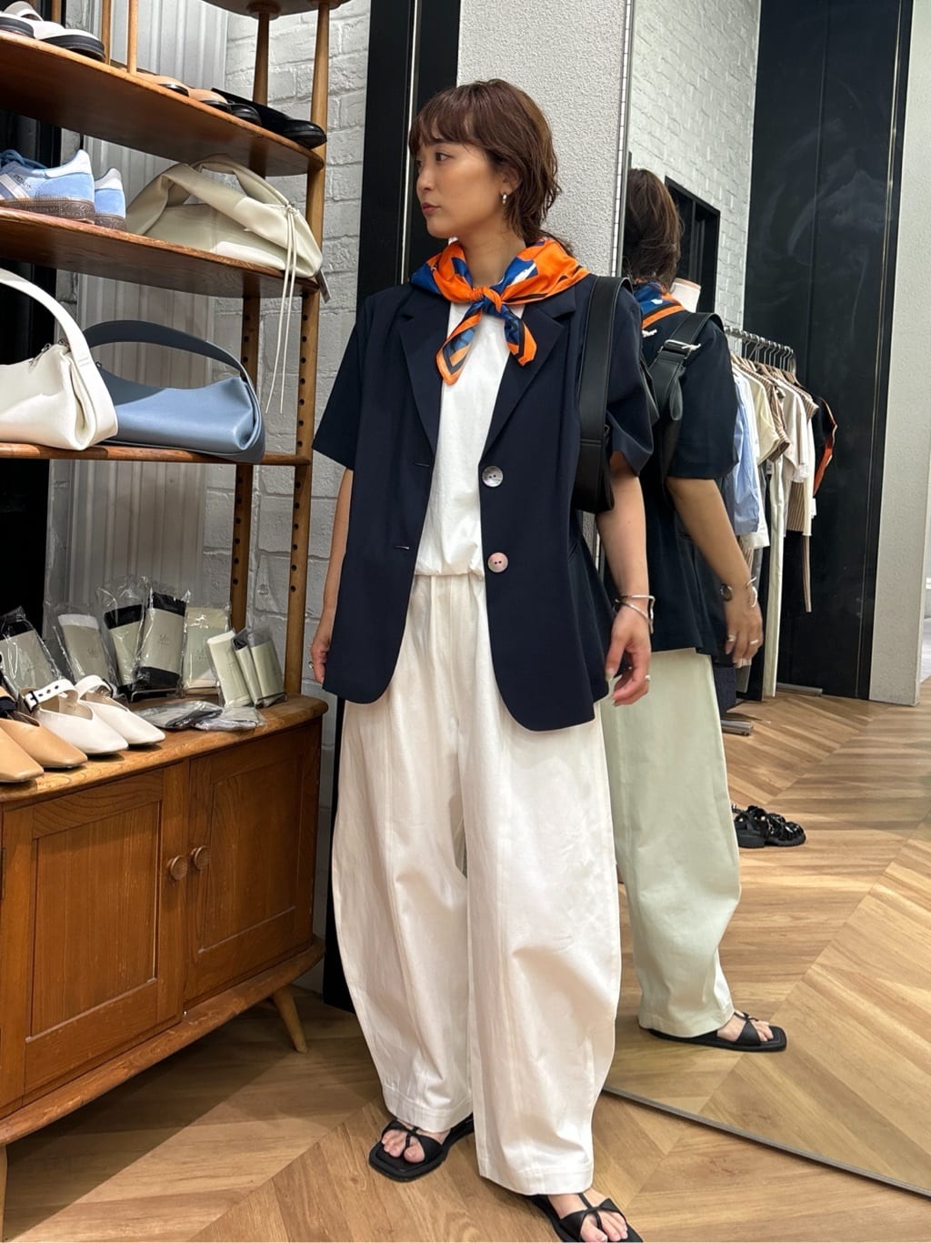 HeRIN.CYEのOver size half  jacketを使ったコーディネートを紹介します。｜Rakuten Fashion(楽天ファッション／旧楽天ブランドアベニュー)7072474