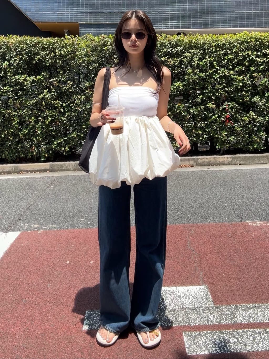HeRIN.CYEのMany way balloon skirtを使ったコーディネートを紹介します。｜Rakuten Fashion(楽天ファッション／旧楽天ブランドアベニュー)7072453