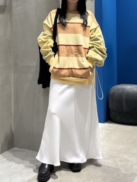 HeRIN.CYEのRelax skirtを使ったコーディネートを紹介します。｜Rakuten Fashion(楽天ファッション／旧楽天ブランドアベニュー)7073106