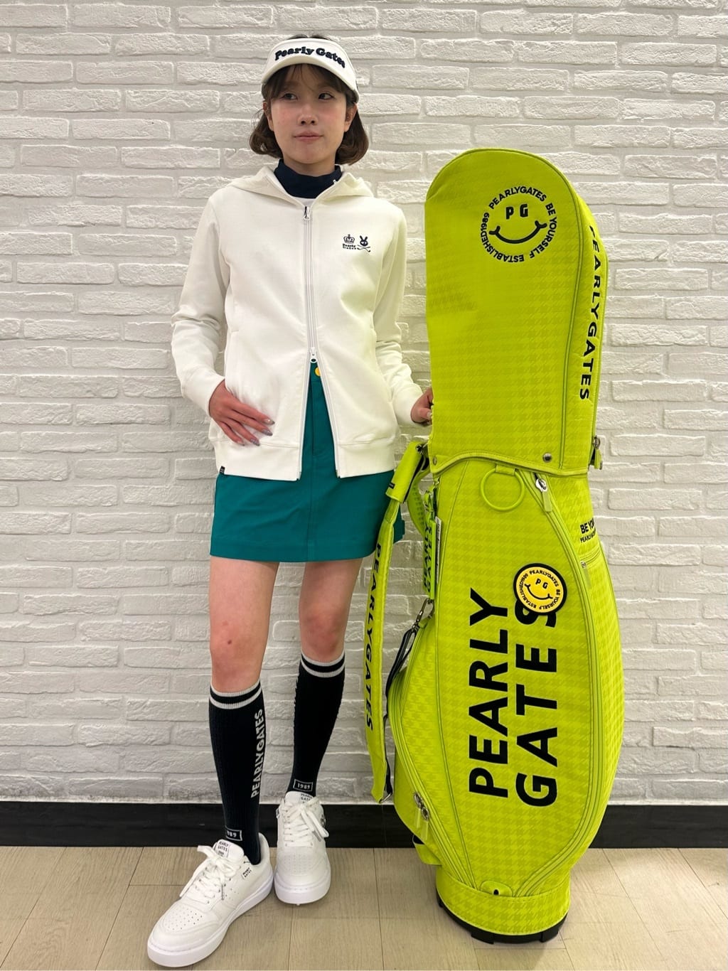 PEARLY GATES | スカルラビットダンボールフルジップフーディ