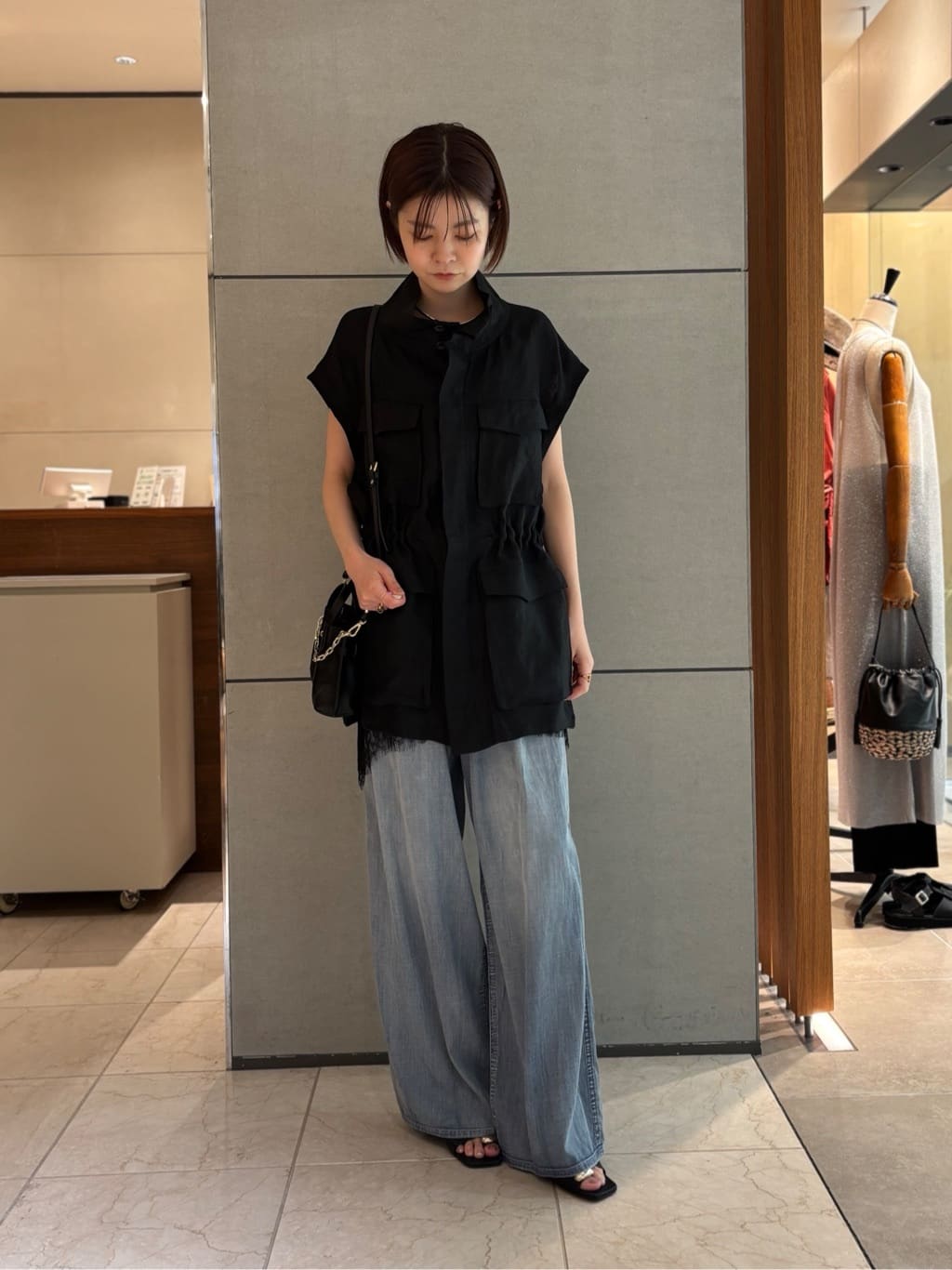GALLARDAGALANTEの<Oggi 6月号掲載アイテム>【夏でも快適】シアーデニムパンツを使ったコーディネートを紹介します。｜Rakuten Fashion(楽天ファッション／旧楽天ブランドアベニュー)7075972