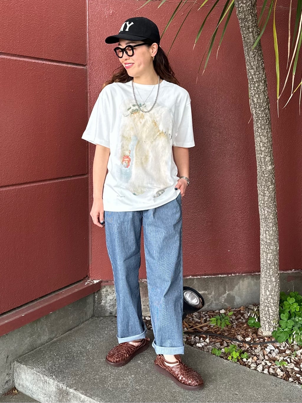 FREAK’S STOREの別注 SMU WIDE DENIM CHEF PANTS  25AWを使ったコーディネートを紹介します。｜Rakuten Fashion(楽天ファッション／旧楽天ブランドアベニュー)7079243