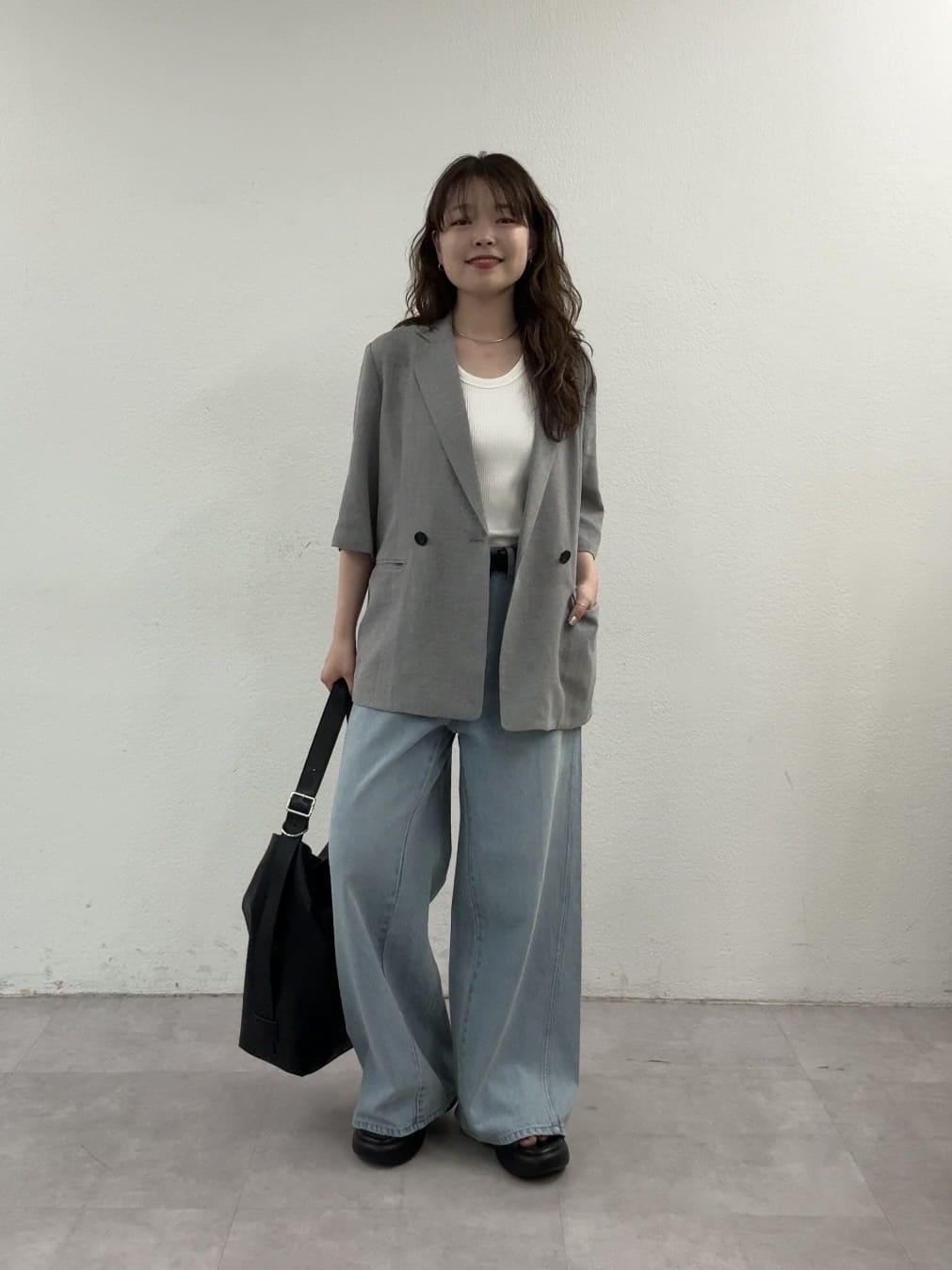 GALLARDAGALANTEの【2.718】パフサンダルを使ったコーディネートを紹介します。｜Rakuten Fashion(楽天ファッション／旧楽天ブランドアベニュー)7079459