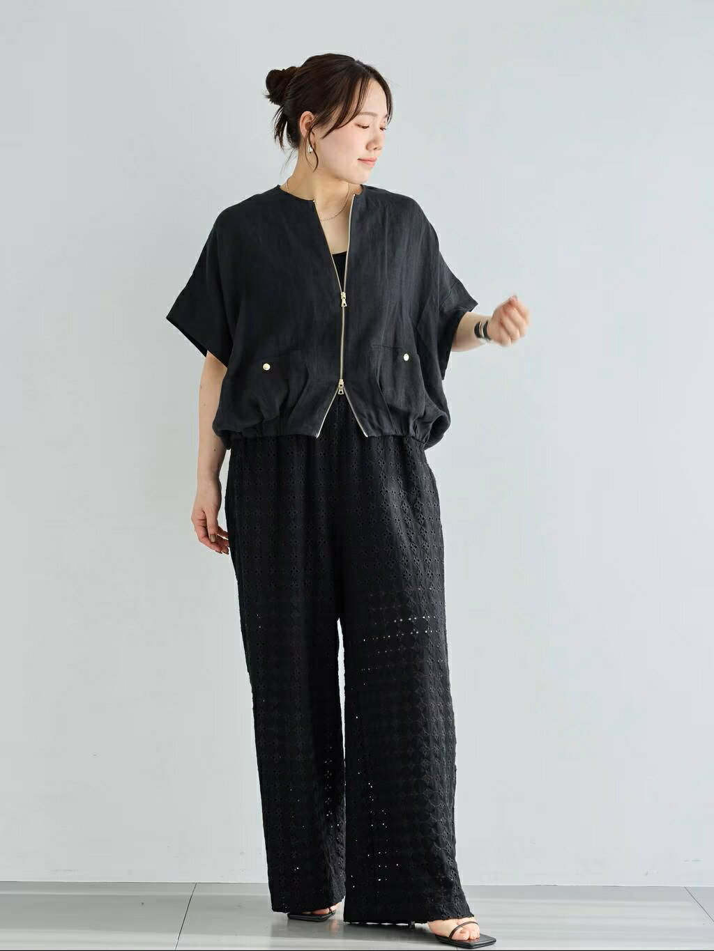 Curensology | フレンチリネンジップブラウス | Rakuten Fashion(楽天