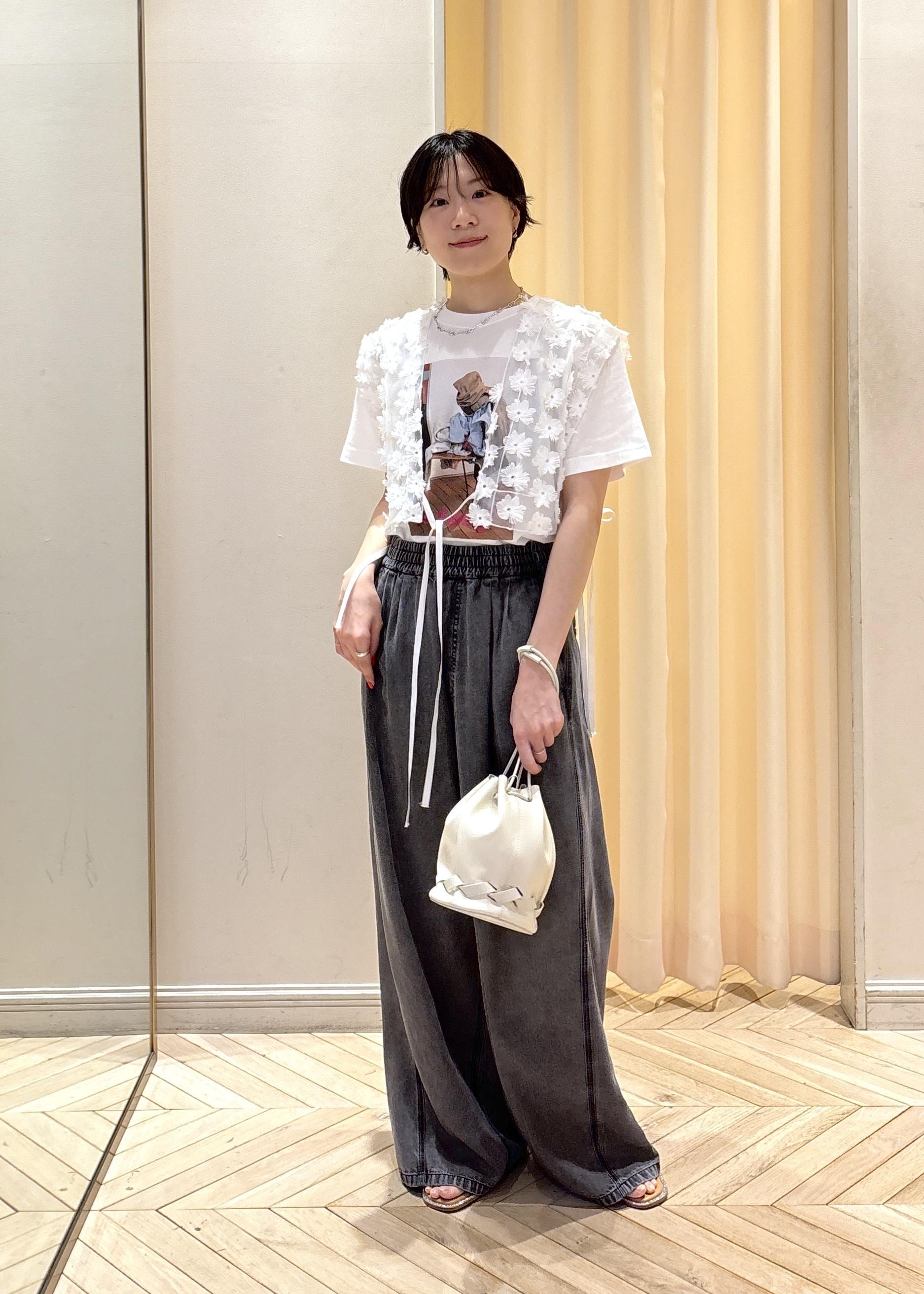 ADAM ET ROPE' | フラワーチュール2WAYトップス | Rakuten Fashion