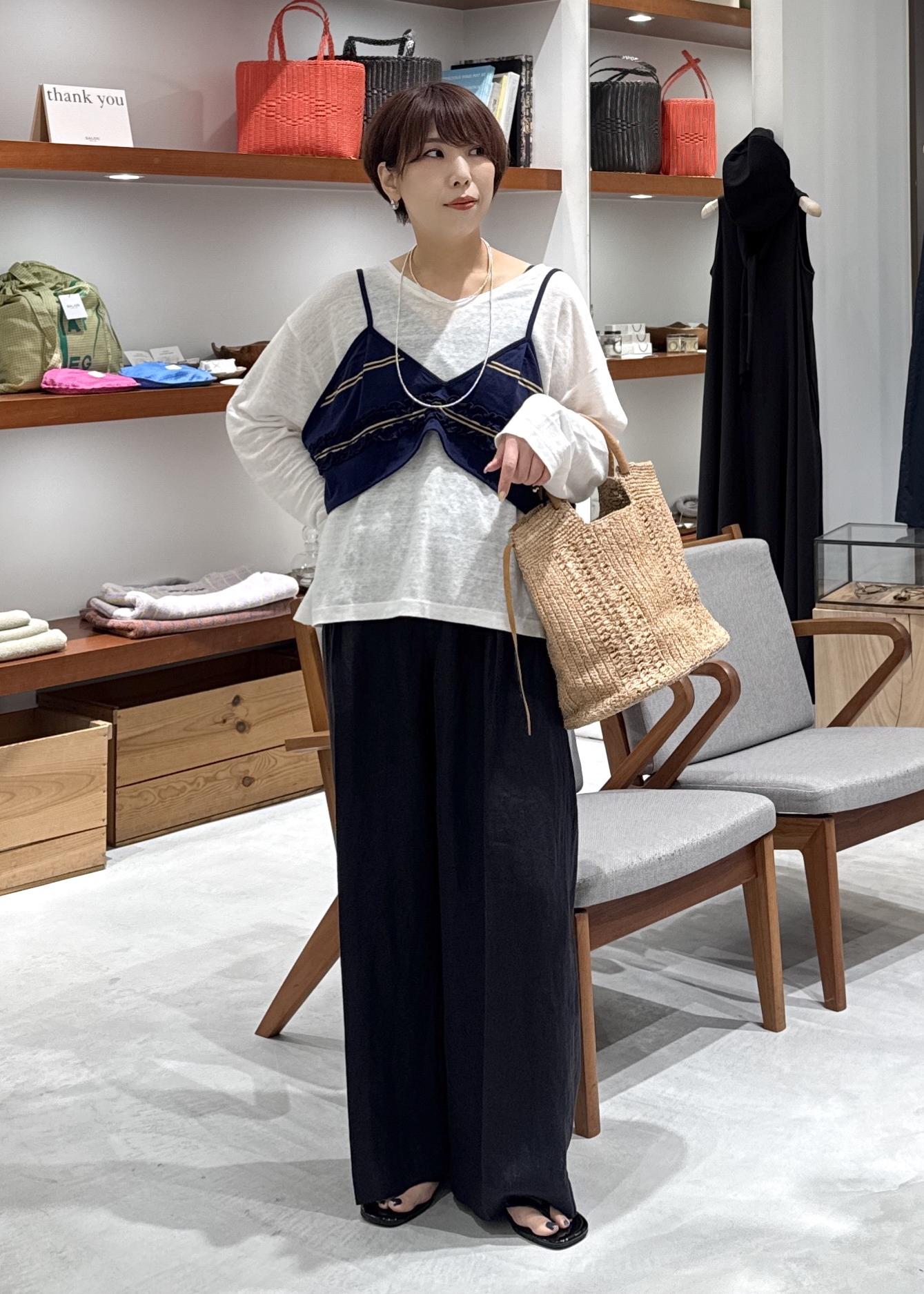 SALON adam et rope' | リネンツイルタックパンツ | Rakuten Fashion