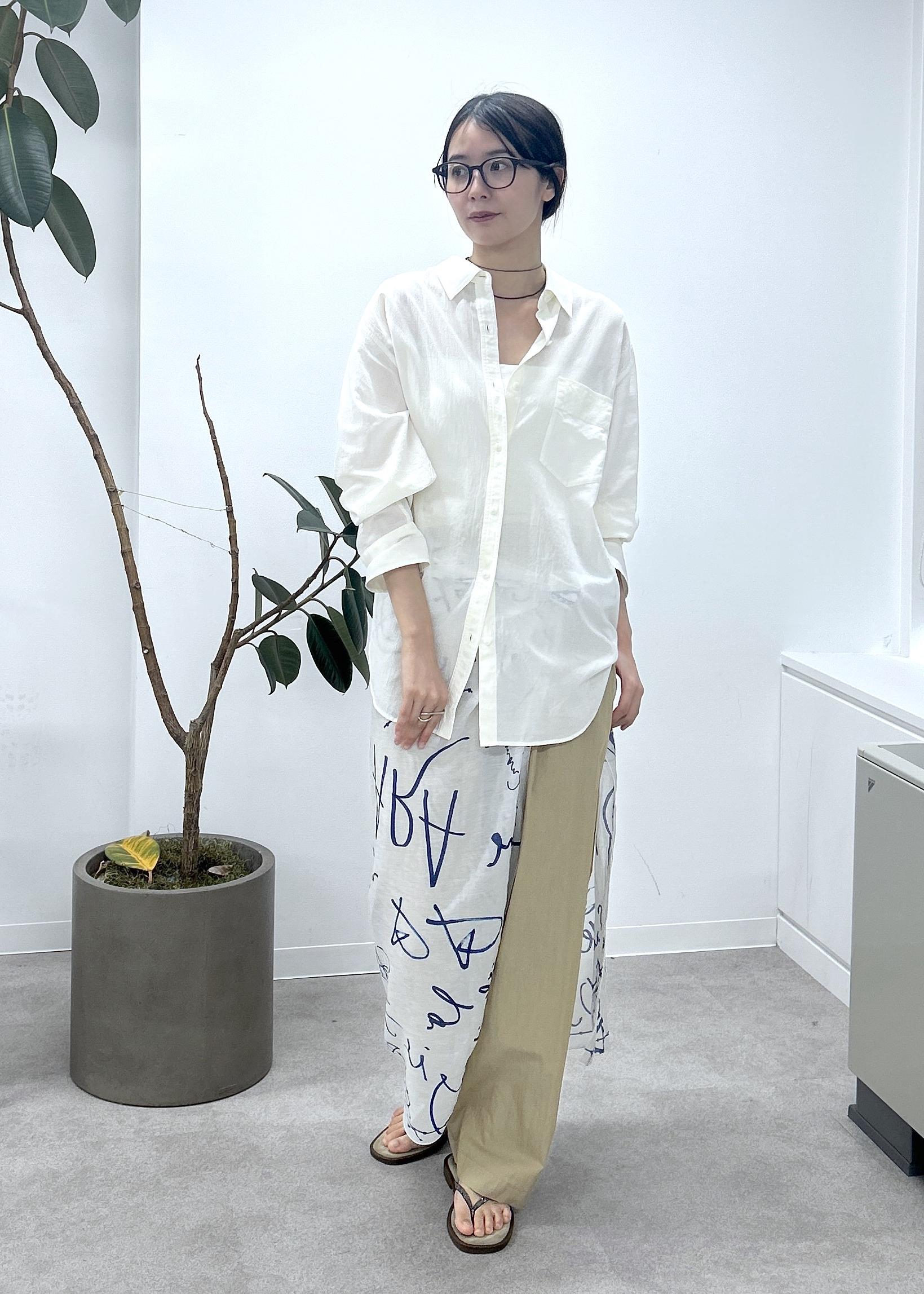 SALON adam et rope' | グラフィティプリントビッグスカーフ | Rakuten