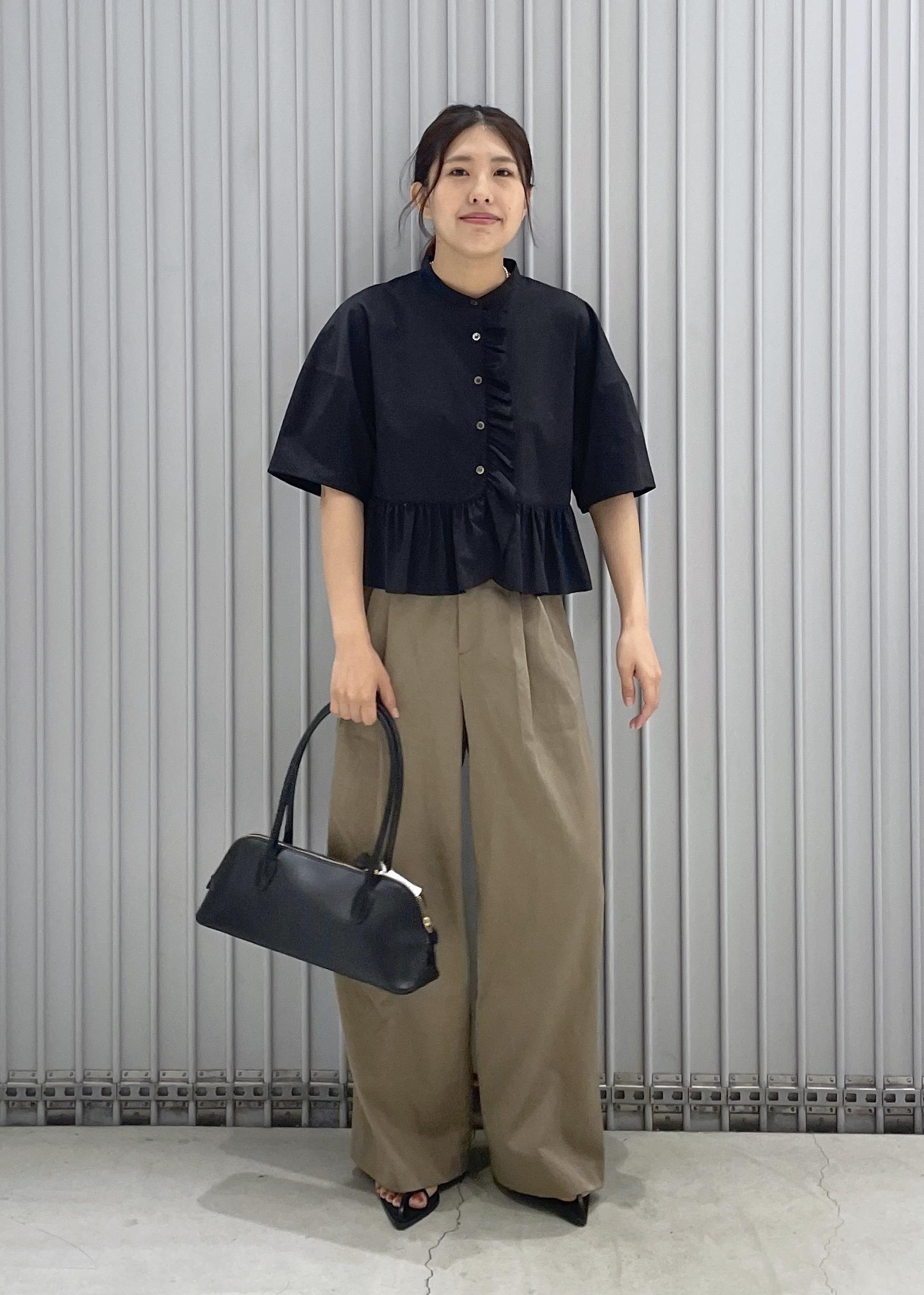 ADAM ET ROPE' | 【サステナブル】・【定番】フリルブラウス | Rakuten