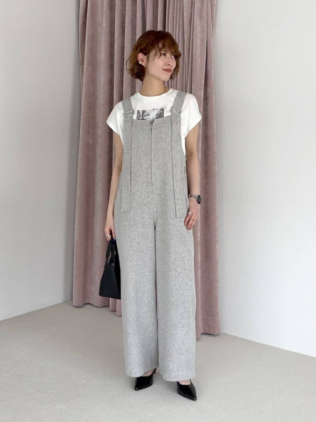 mysty womanのリネンライクサロペットを使ったコーディネートを紹介します。｜Rakuten Fashion(楽天ファッション／旧楽天ブランドアベニュー)7083895