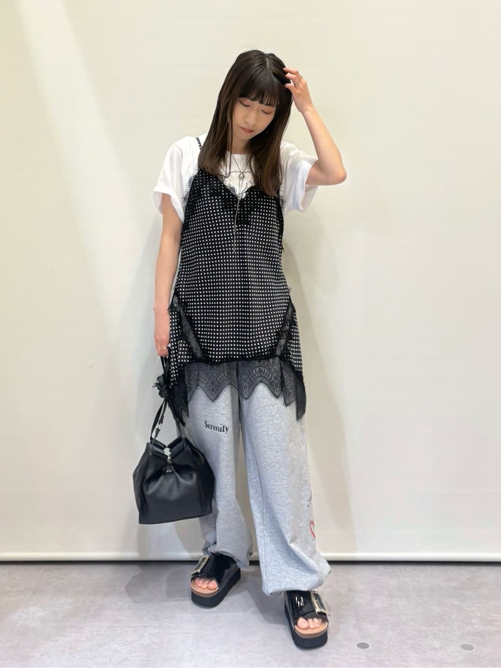 Vin | 【新色アイボリー追加!】レタリングロゴスウェットパンツ