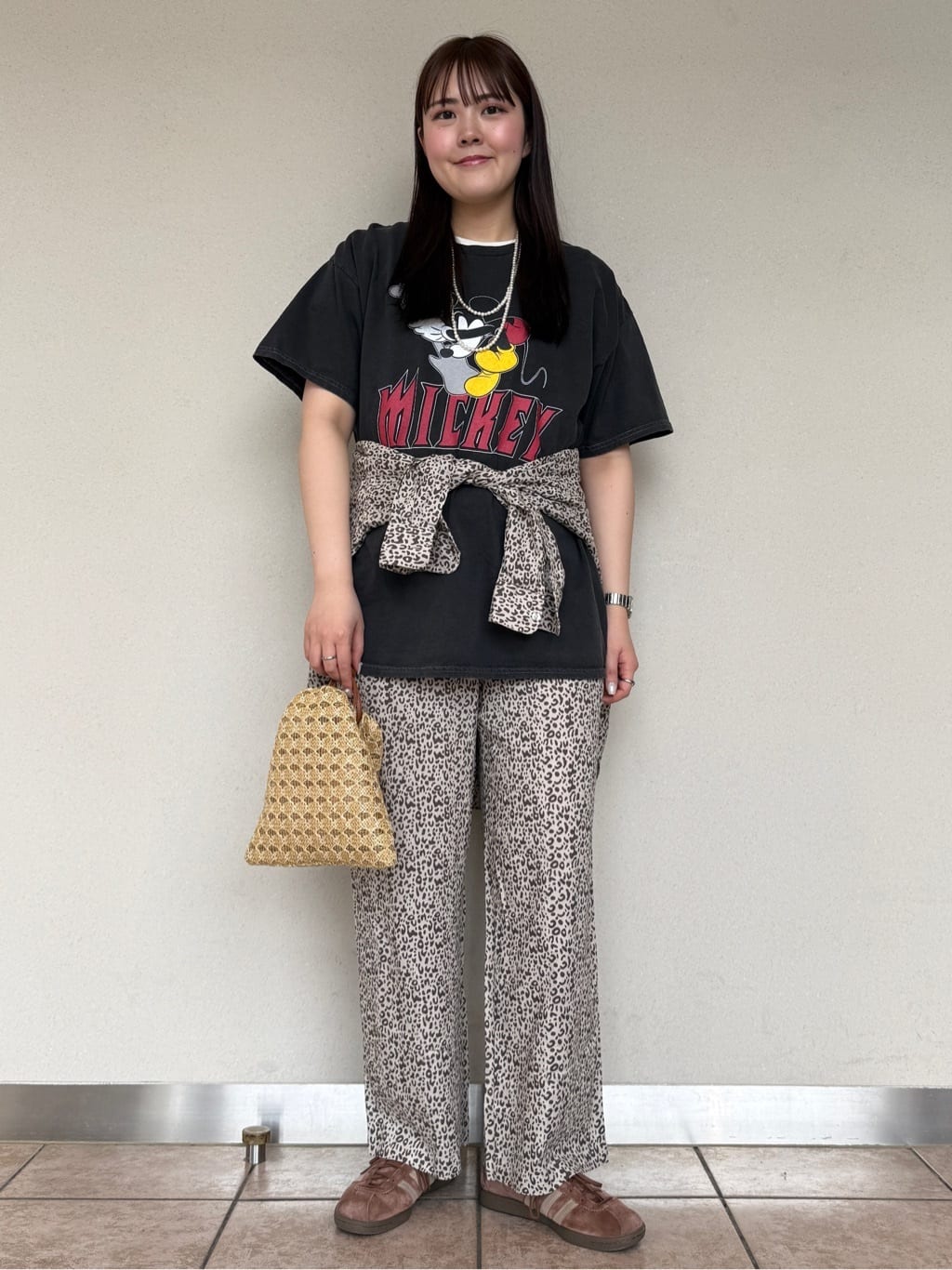 FREAK’S STOREの【MICKEY / ミッキー】ロック ビッグTシャツを使ったコーディネートを紹介します。｜Rakuten Fashion(楽天ファッション／旧楽天ブランドアベニュー)7086853