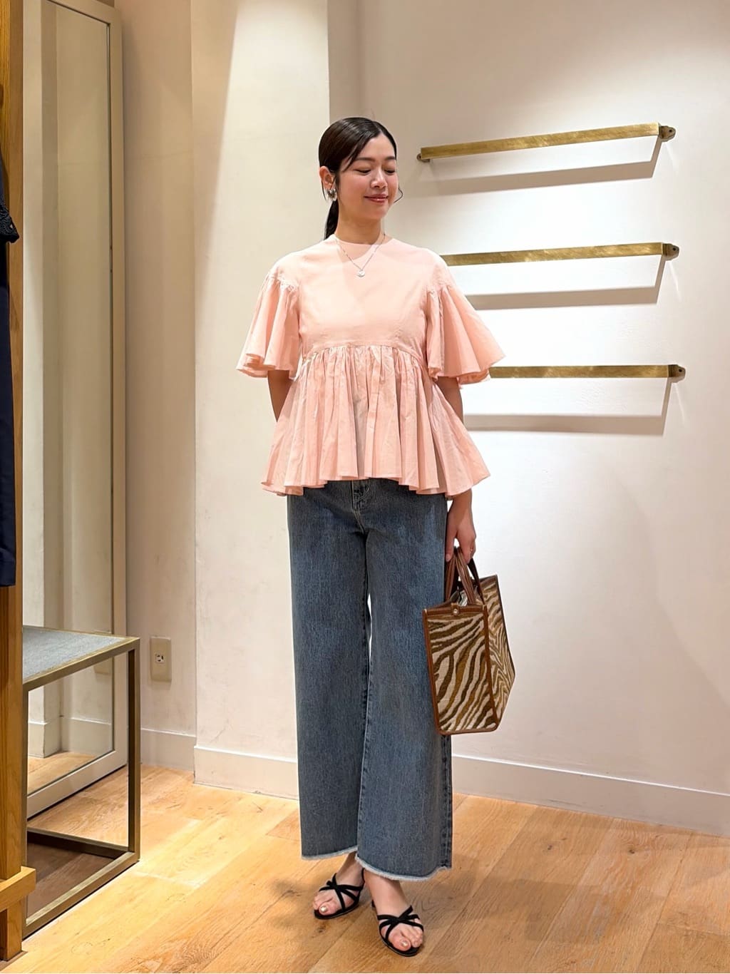 UNITED ARROWS | 【一部別注】<MARIHA>フリージアのブラウス | Rakuten