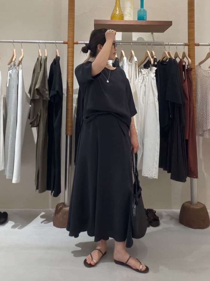 GALLARDAGALANTEの【セットアップ対応】キュプラTeeブラウスを使ったコーディネートを紹介します。｜Rakuten Fashion(楽天ファッション／旧楽天ブランドアベニュー)7087812