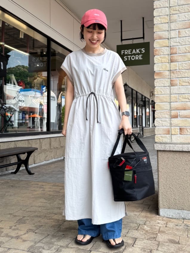 FREAK’S STOREの別注 ナイロンタッサー ウエストコード フレンチスリーブワンピースを使ったコーディネートを紹介します。｜Rakuten Fashion(楽天ファッション／旧楽天ブランドアベニュー)7088467