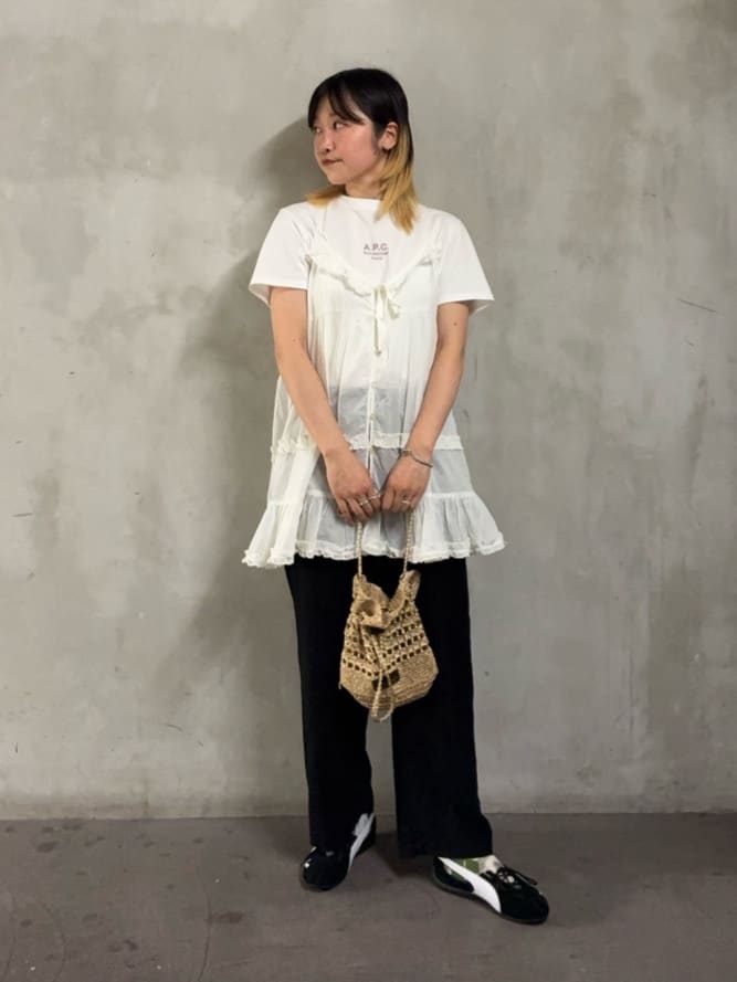 FREAK’S STOREのインドボイル フリル キャミチュニックを使ったコーディネートを紹介します。｜Rakuten Fashion(楽天ファッション／旧楽天ブランドアベニュー)7088645
