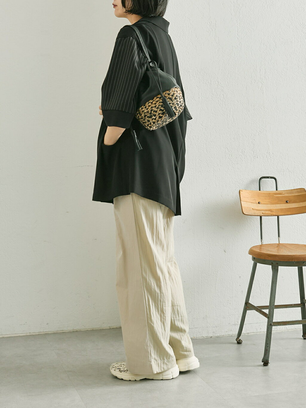 ear PAPILLONNERの【Jhuri Shate (ジュリシャテ)】エッグバッグを使ったコーディネートを紹介します。｜Rakuten Fashion(楽天ファッション／旧楽天ブランドアベニュー)7041650