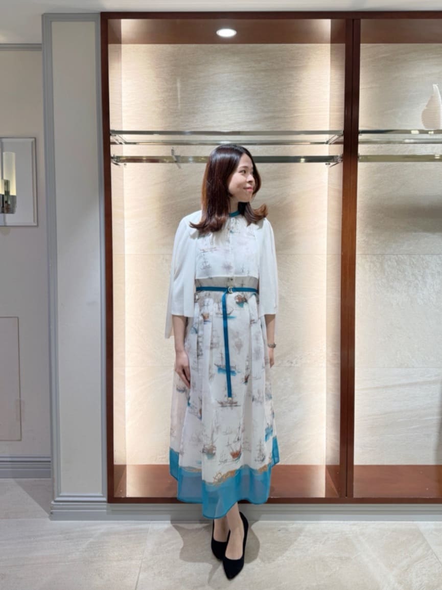 Viaggio BluのLUCINDAニットボレロを使ったコーディネートを紹介します。｜Rakuten Fashion(楽天ファッション／旧楽天ブランドアベニュー)7097411