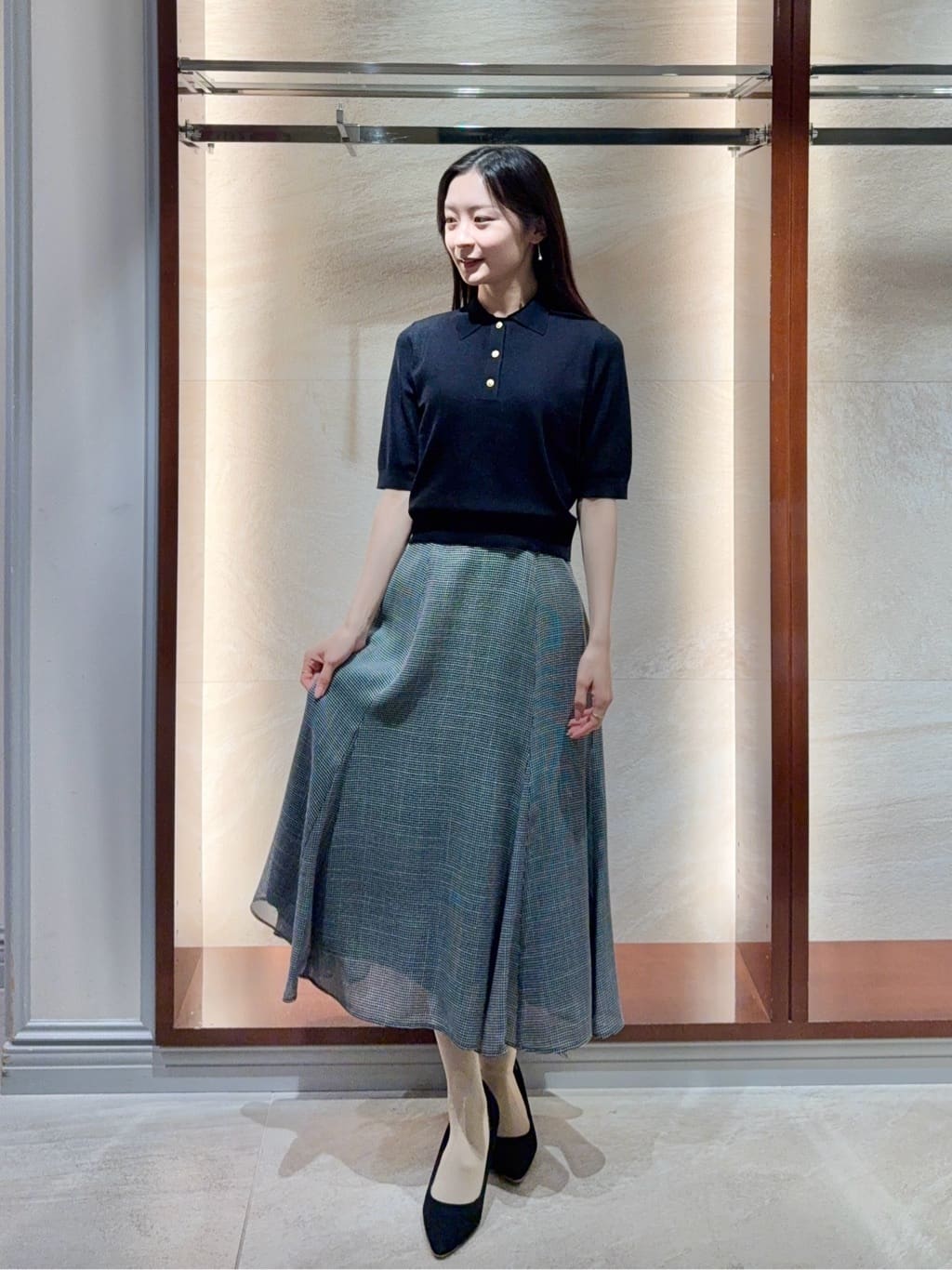 Viaggio Bluの【WEB限定カラーあり】LUCINDAポロニットを使ったコーディネートを紹介します。｜Rakuten Fashion(楽天ファッション／旧楽天ブランドアベニュー)7097416