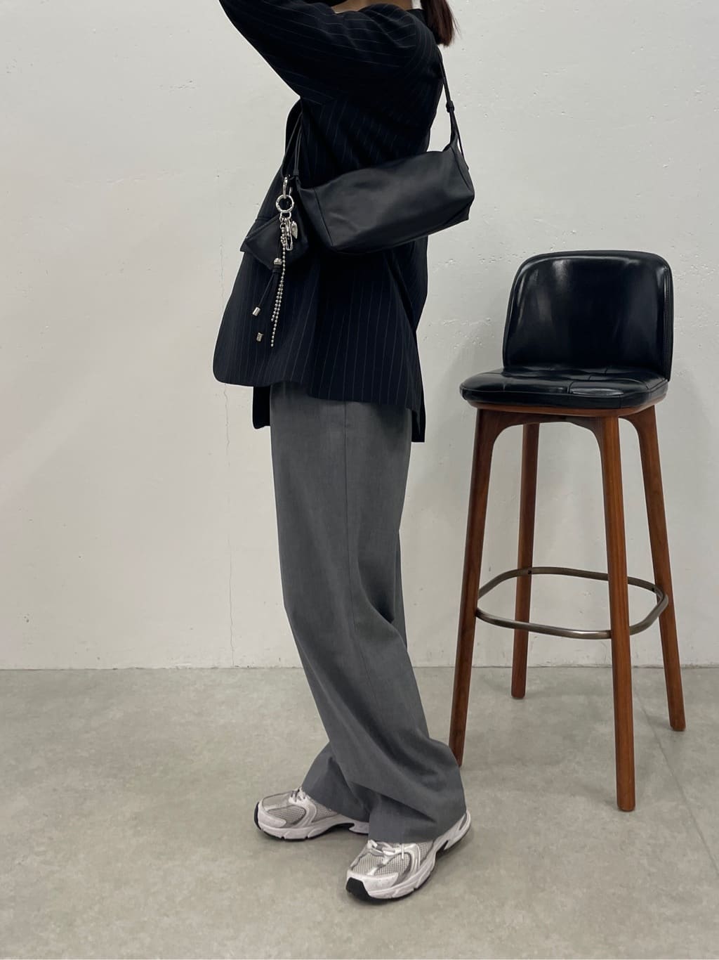 ear PAPILLONNERの《やまだ企画/本革》チャーム付きボックスミニショルダーバッグを使ったコーディネートを紹介します。｜Rakuten Fashion(楽天ファッション／旧楽天ブランドアベニュー)7098854