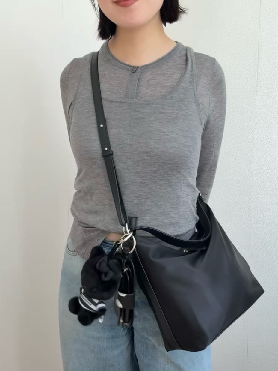 ear PAPILLONNERの【uchida企画】メガネケース付き2WAYショルダーバッグ《撥水》を使ったコーディネートを紹介します。｜Rakuten Fashion(楽天ファッション／旧楽天ブランドアベニュー)7099384
