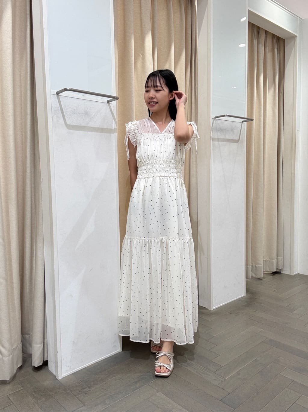 NATURAL BEAUTY BASICのフリルショルダー楊柳ワンピースを使った 