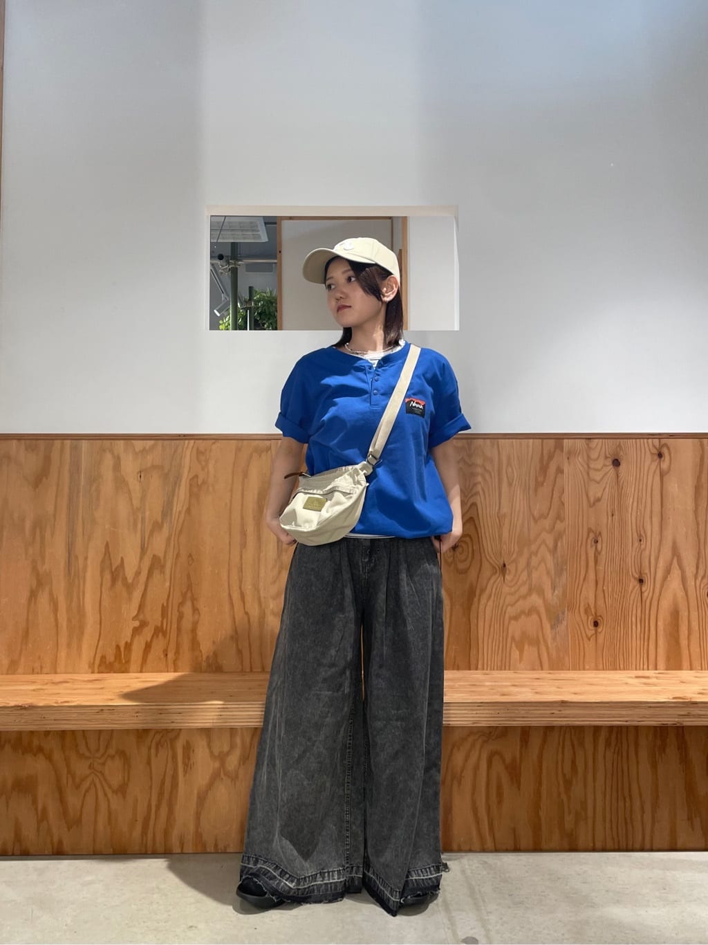 FREAK’S STOREのコットンモダール クルーネック ボーダーTシャツ 4色展開 S/Mを使ったコーディネートを紹介します。｜Rakuten Fashion(楽天ファッション／旧楽天ブランドアベニュー)7101570