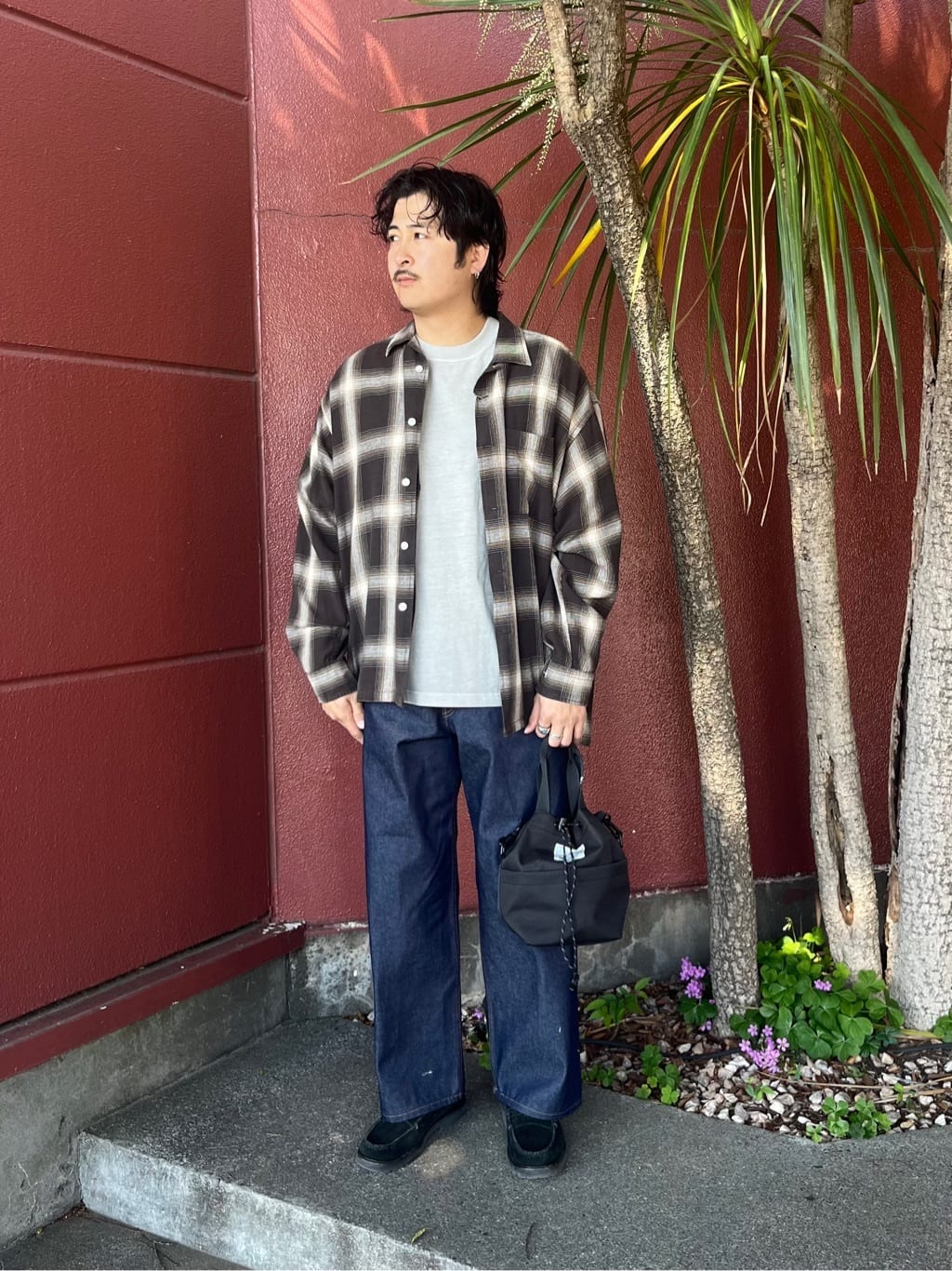 FREAK’S STOREの別注 600D POCKETFUL MINI BAG ポケッタフル ミニバッグを使ったコーディネートを紹介します。｜Rakuten Fashion(楽天ファッション／旧楽天ブランドアベニュー)7102075