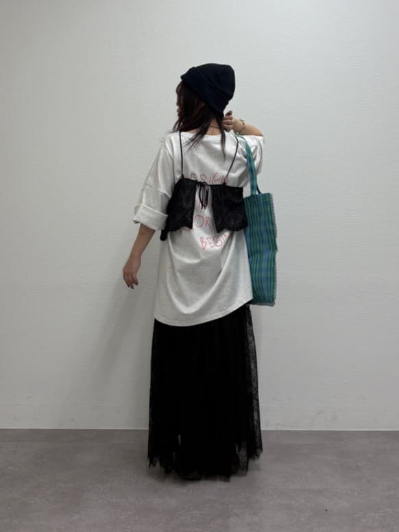 COLONY 2139 | 【WEB限定】スカラップ刺繍レースキャミソール