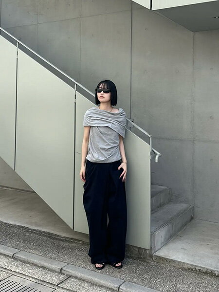 PRANK PROJECTのアシンメトリードレープトップ / Asymmetrical Drape Topを使ったコーディネートを紹介します。｜Rakuten Fashion(楽天ファッション／旧楽天ブランドアベニュー)7103668