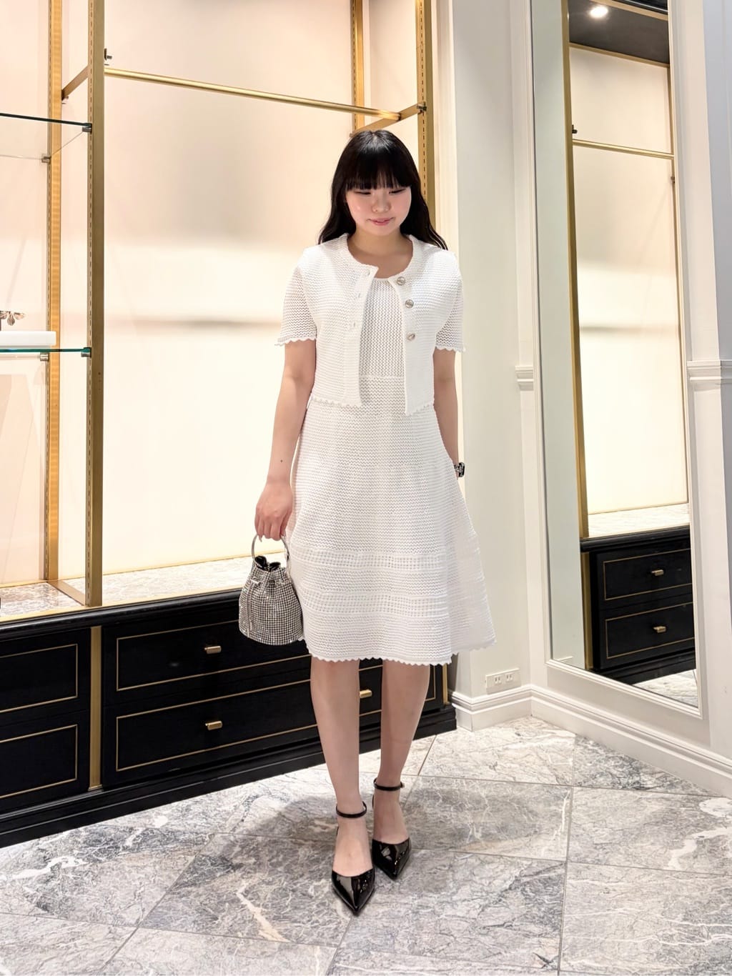 allurevilleのメッシュクロッシェボレロカーディガンを使ったコーディネートを紹介します。｜Rakuten Fashion(楽天ファッション／旧楽天ブランドアベニュー)7104480