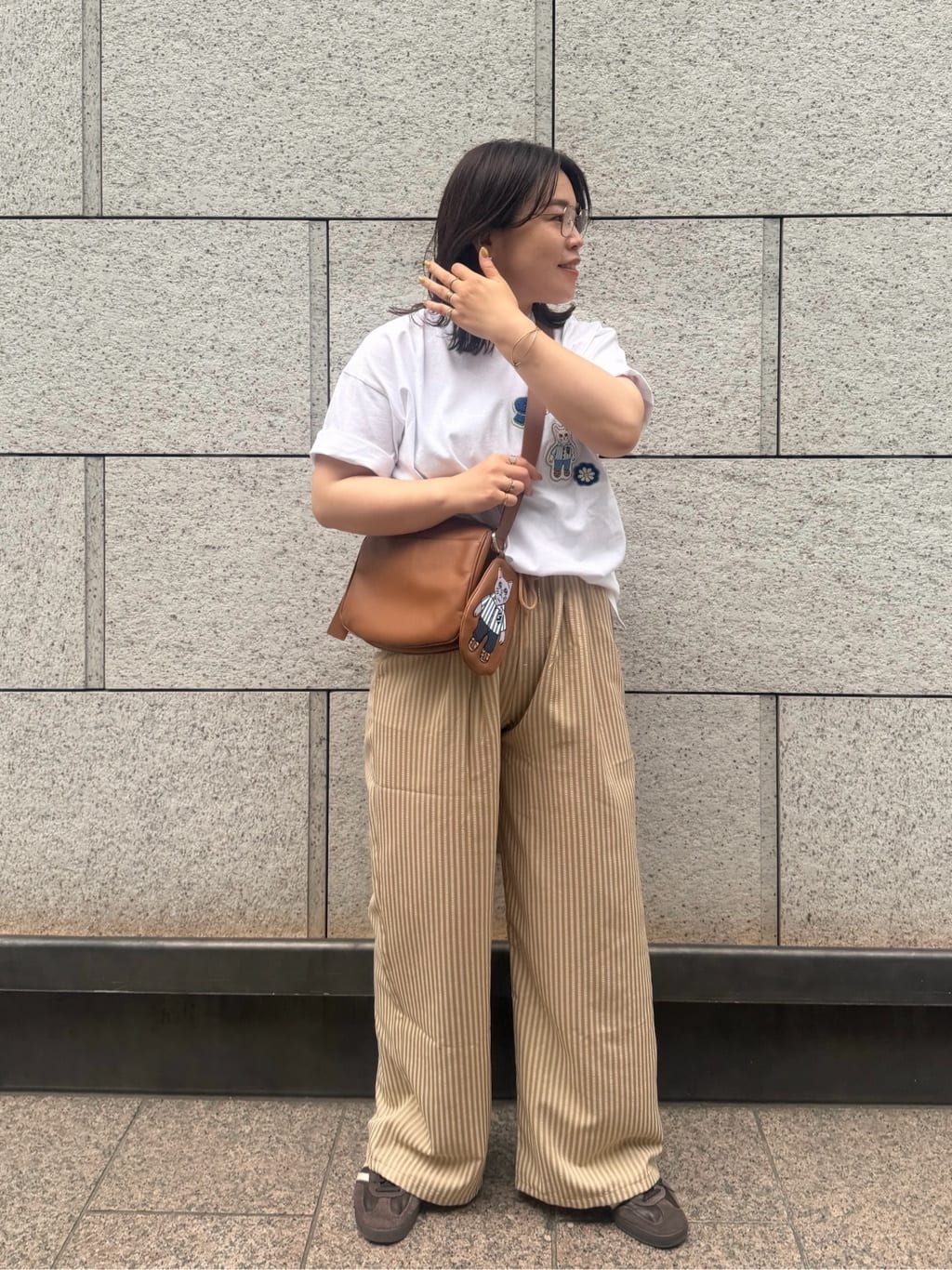 ear PAPILLONNERのsampo×earコラボ刺しゅうレザーケース《本革》を使ったコーディネートを紹介します。｜Rakuten Fashion(楽天ファッション／旧楽天ブランドアベニュー)7105591
