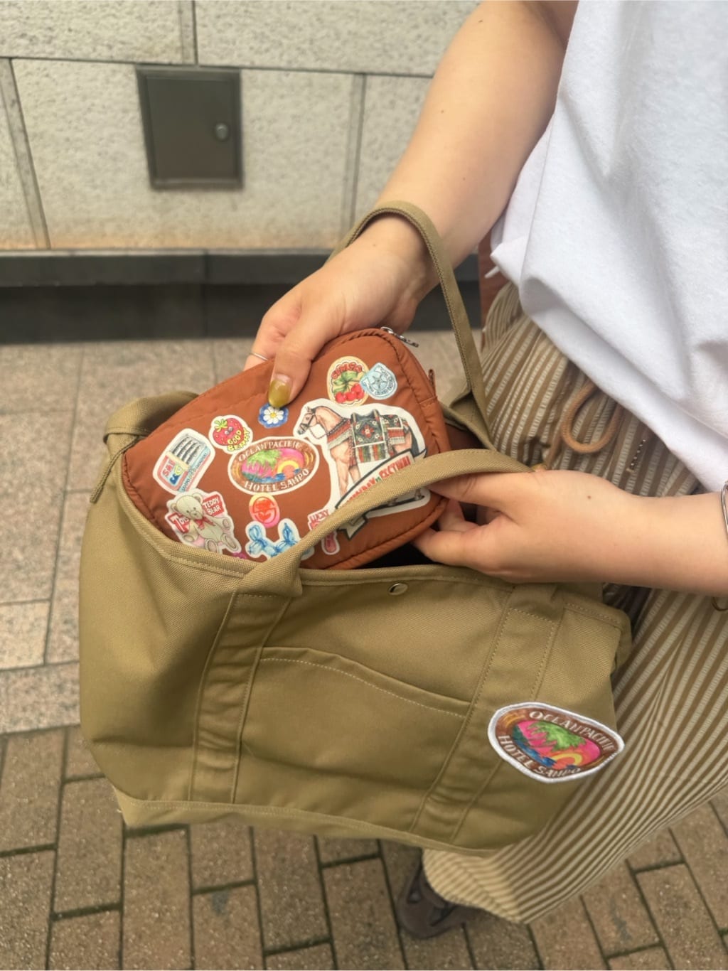 ear PAPILLONNERの《撥水》sampo×earコラボポーチを使ったコーディネートを紹介します。｜Rakuten Fashion(楽天ファッション／旧楽天ブランドアベニュー)7105659