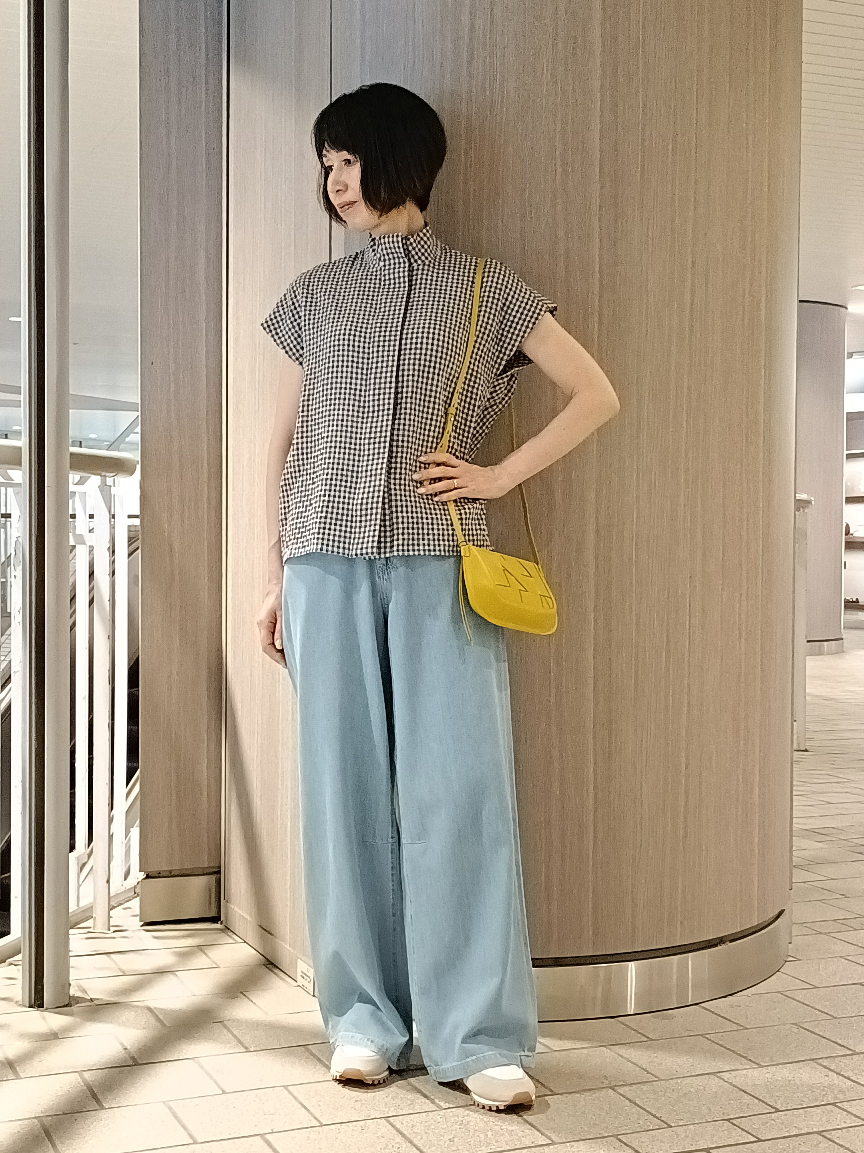 ADOLFO DOMINGUEZ | レザー クロスボディバッグ【26SS】 | Rakuten