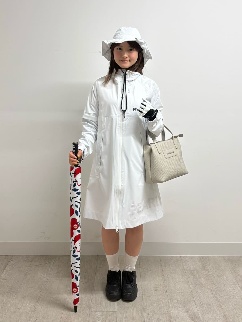 PEARLY GATES | りんご総柄UVパラソル (UNISEX) | Rakuten Fashion