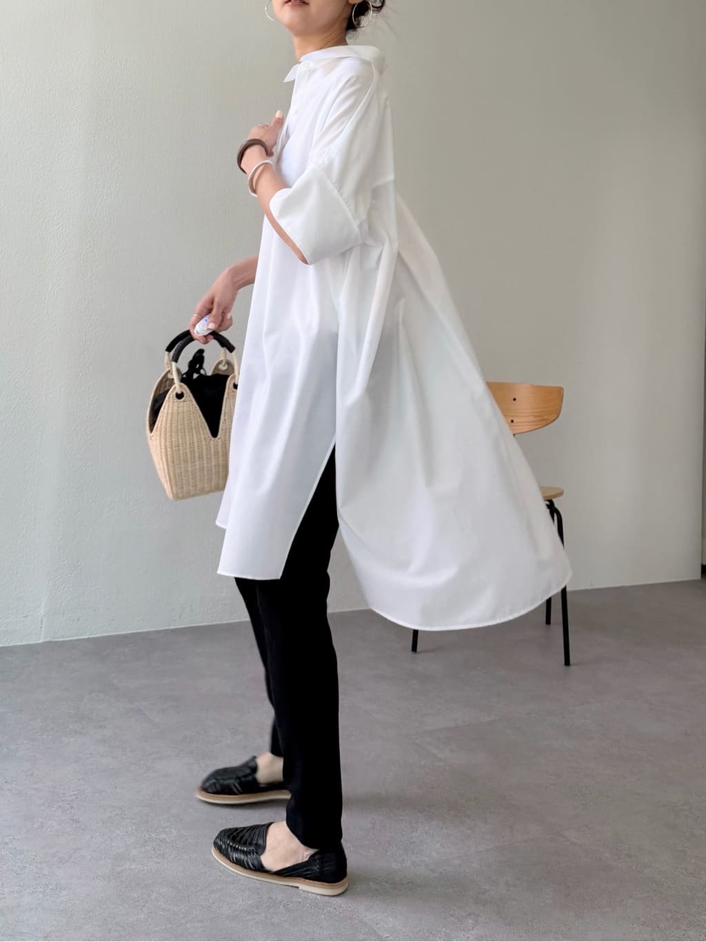 ビアズリー★シャツチュニック　オーバーサイズ　ホワイト　ロング BEARDSLEY | ヒラヒラシャツチュニック | Rakuten Fashion(楽天