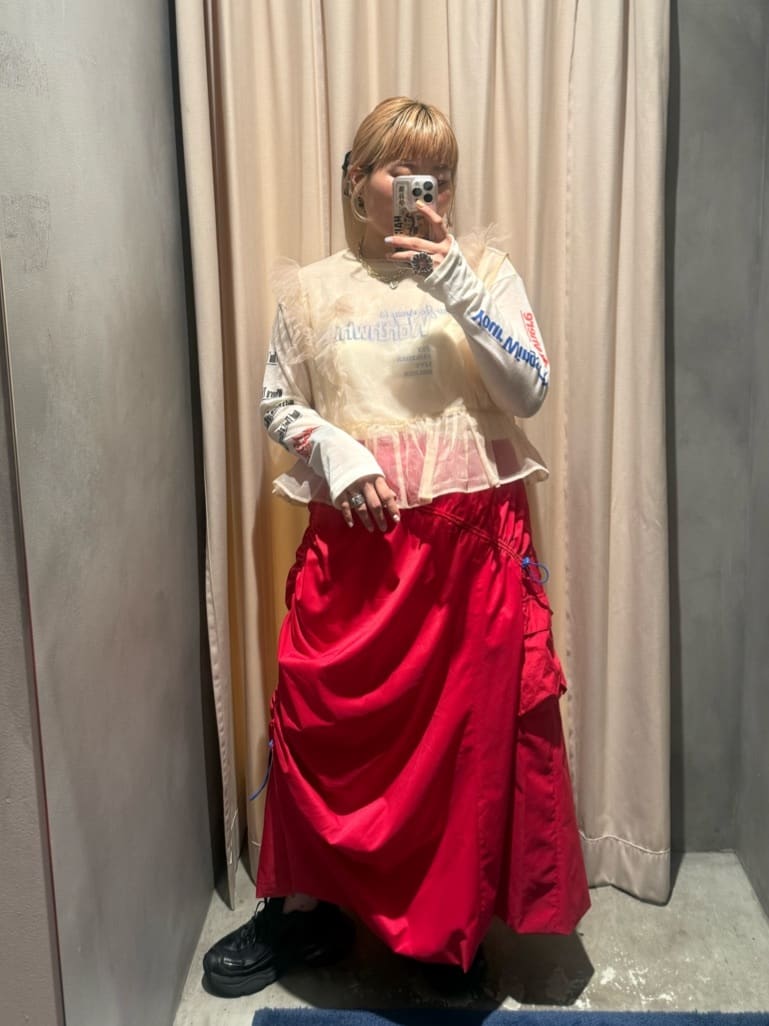 RODEO CROWNS WIDE BOWLのメッセージロングスリーブ Tシャツを使ったコーディネートを紹介します。｜Rakuten Fashion(楽天ファッション／旧楽天ブランドアベニュー)7110638