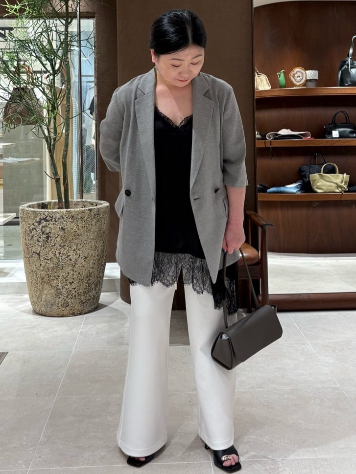 GALLARDAGALANTEの【+1で新鮮コーデ】レースキャミチュニックを使ったコーディネートを紹介します。｜Rakuten Fashion(楽天ファッション／旧楽天ブランドアベニュー)7112090