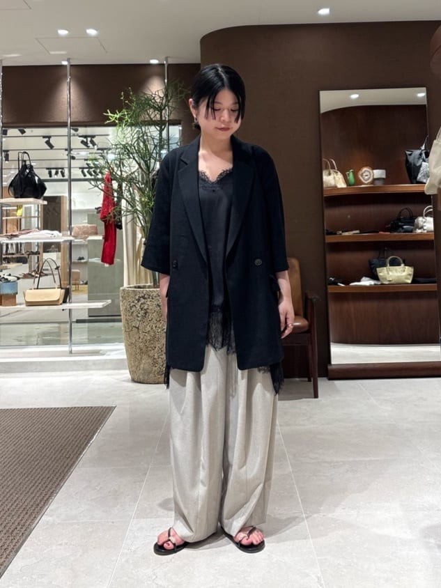 GALLARDAGALANTEの<GLOW 7月号掲載アイテム>【2サイズ展開】ハーフスリーブジャケットを使ったコーディネートを紹介します。｜Rakuten Fashion(楽天ファッション／旧楽天ブランドアベニュー)7112135