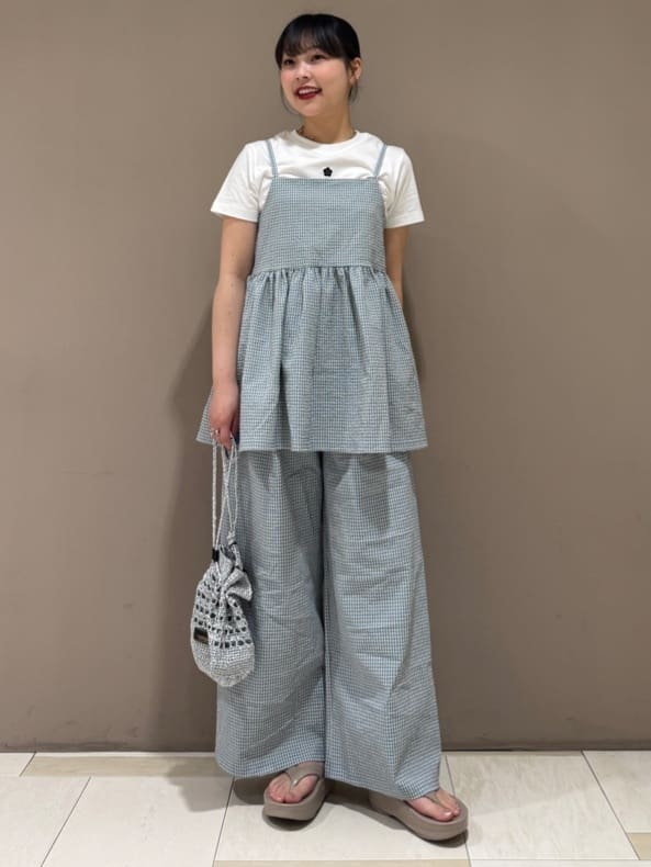 FREAK’S STOREのOOFOS Oomega/ウーメガ[23cm~25cm展開] 2色展開を使ったコーディネートを紹介します。｜Rakuten Fashion(楽天ファッション／旧楽天ブランドアベニュー)7112192