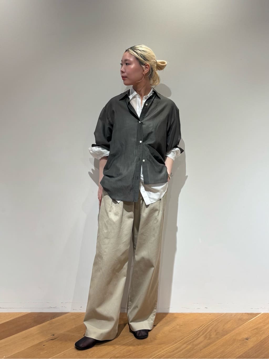 UNITED ARROWS | <conte>チノ タック ワイドパンツ | Rakuten Fashion
