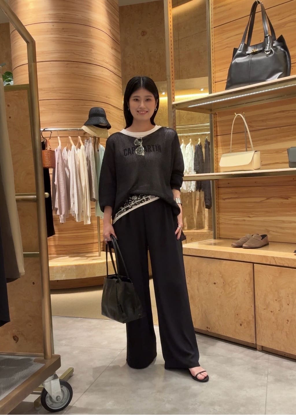 GALLARDAGALANTEのペーパーヤーンメッシュニットを使ったコーディネートを紹介します。｜Rakuten Fashion(楽天ファッション／旧楽天ブランドアベニュー)7115947