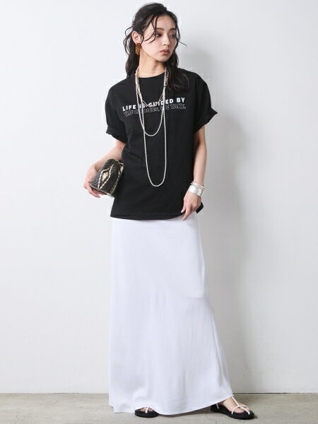 CHIC STYLEの綿100%バックロゴプリントTシャツ<大きいサイズ有>シックスタイルを使ったコーディネートを紹介します。｜Rakuten Fashion(楽天ファッション／旧楽天ブランドアベニュー)7116985