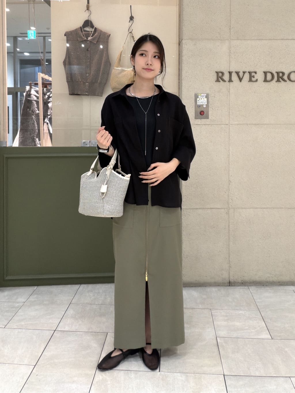 RIVE DROITE | 【吸水速乾/接触冷感/UVカット】フロントZIPタイト