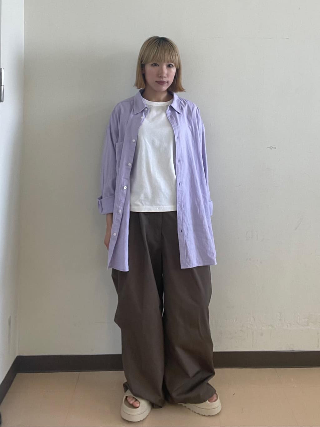 FREAK’S STOREのリネンブレンド シャツ<セットアップ対応>を使ったコーディネートを紹介します。｜Rakuten Fashion(楽天ファッション／旧楽天ブランドアベニュー)7124258