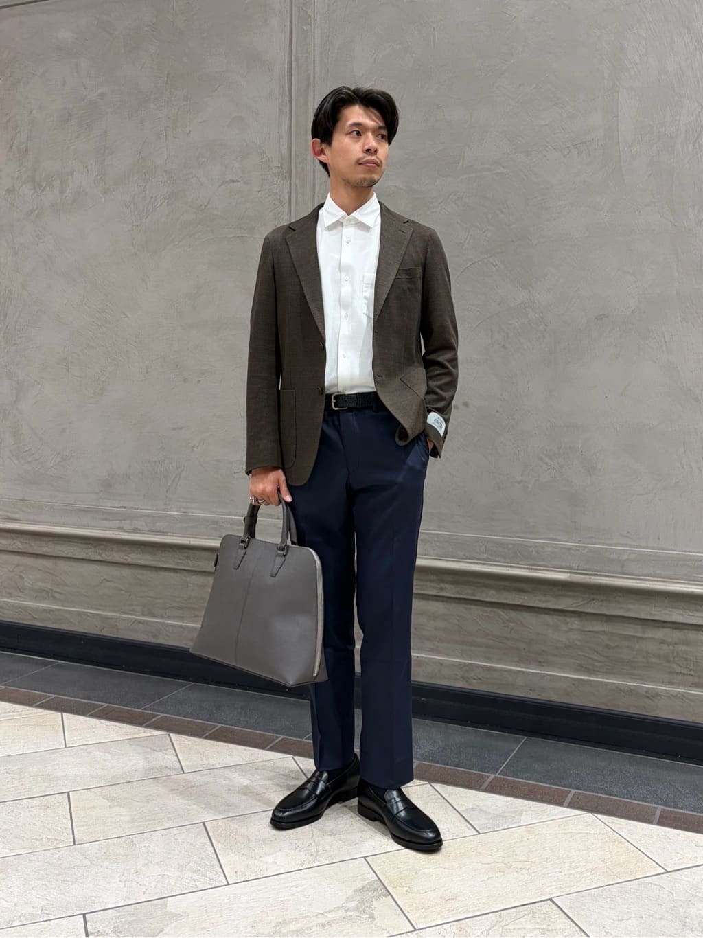 UNITED ARROWS | レザー ラウンド ブリーフケース | Rakuten Fashion